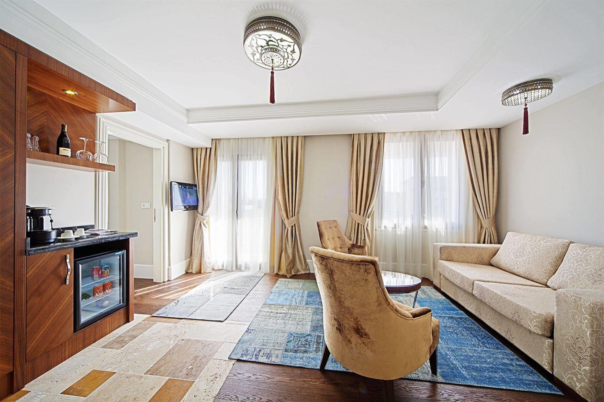 Azade Suites Istanbul Eksteriør bilde